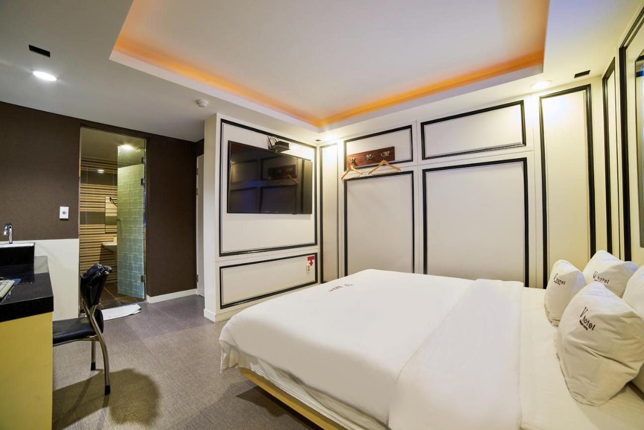 Busan Premium V Hotel Exterior photo